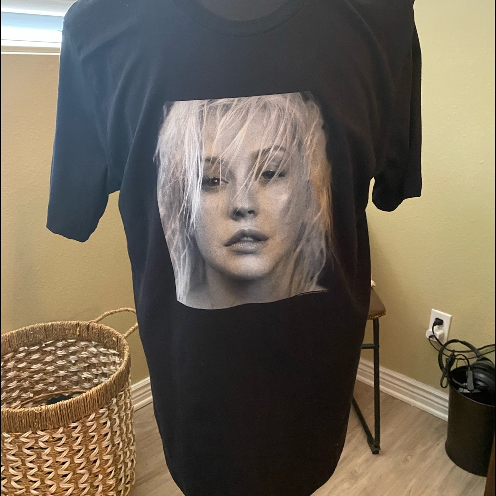 X TINA The Liberation Tour Concert T-Shirt XL